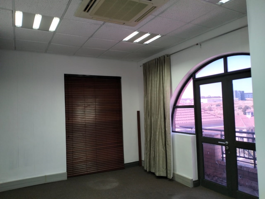 To Let commercial Property for Rent in Tyger Waterfront Western Cape